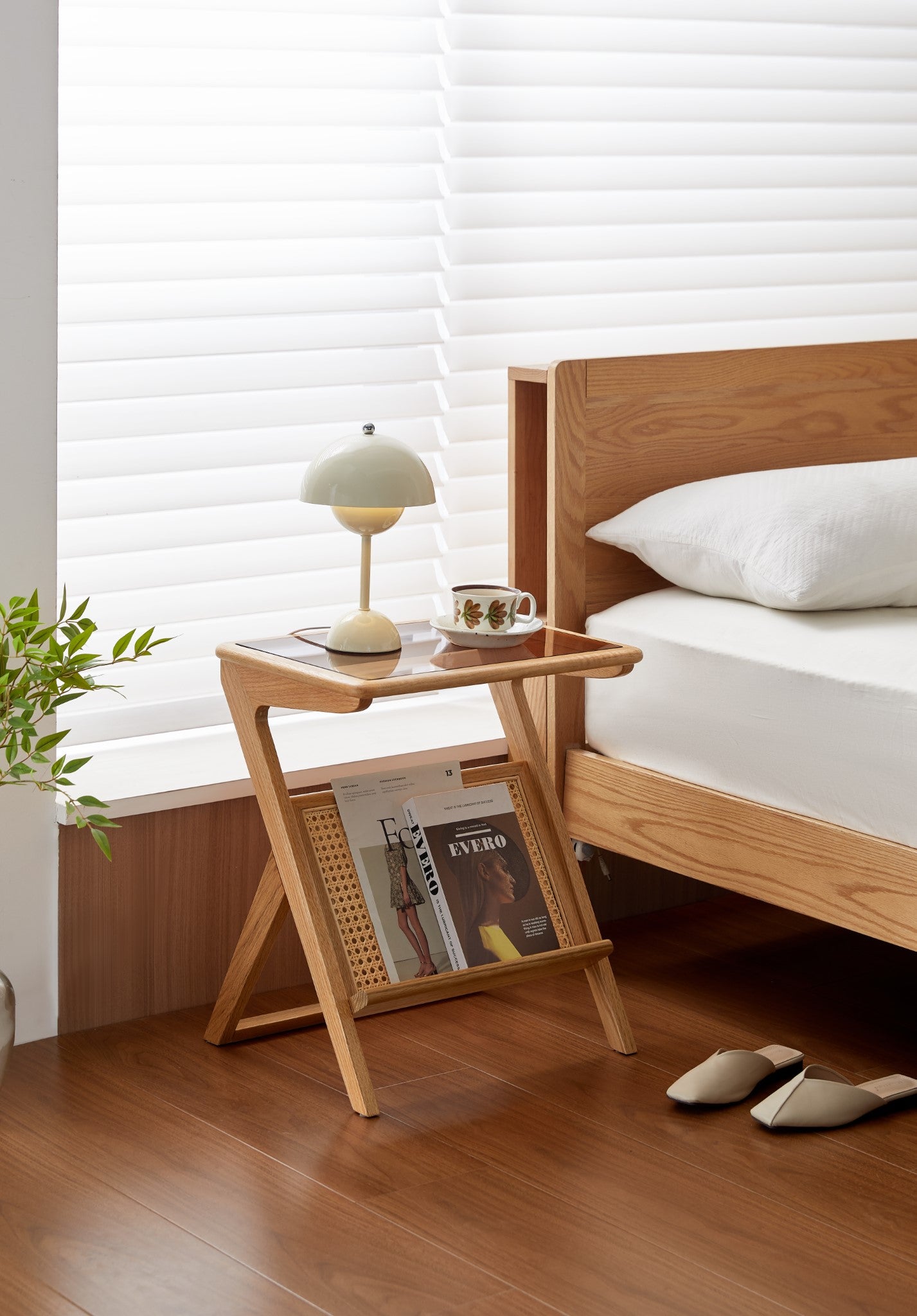 Zayne Side Table