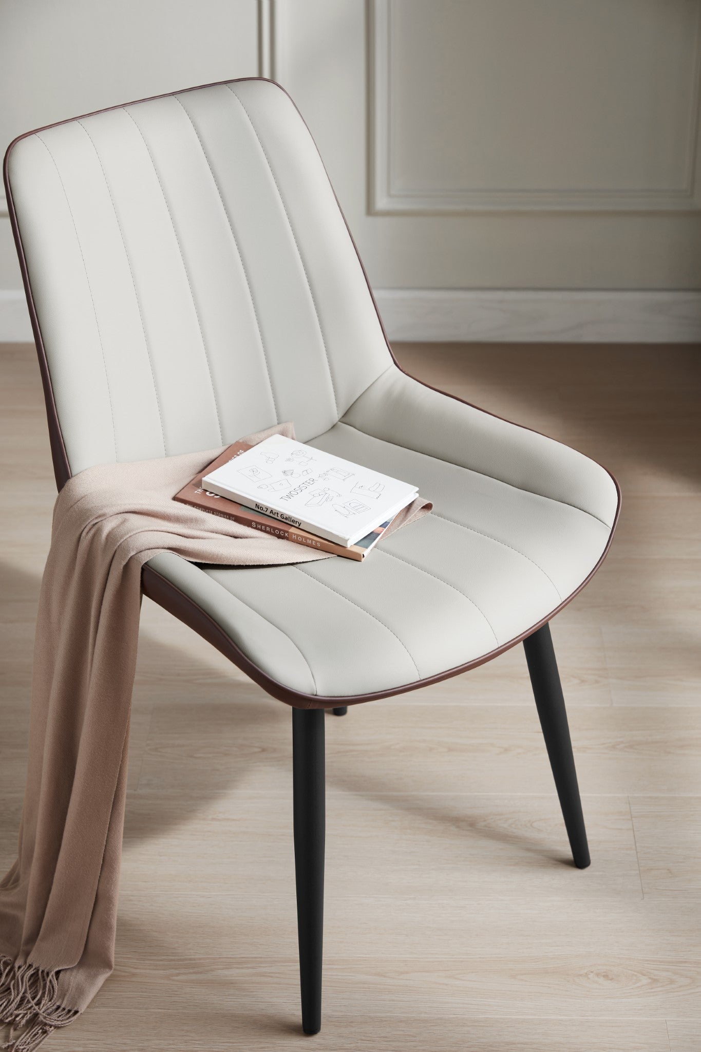 Moa Dining Chair (set of 2)