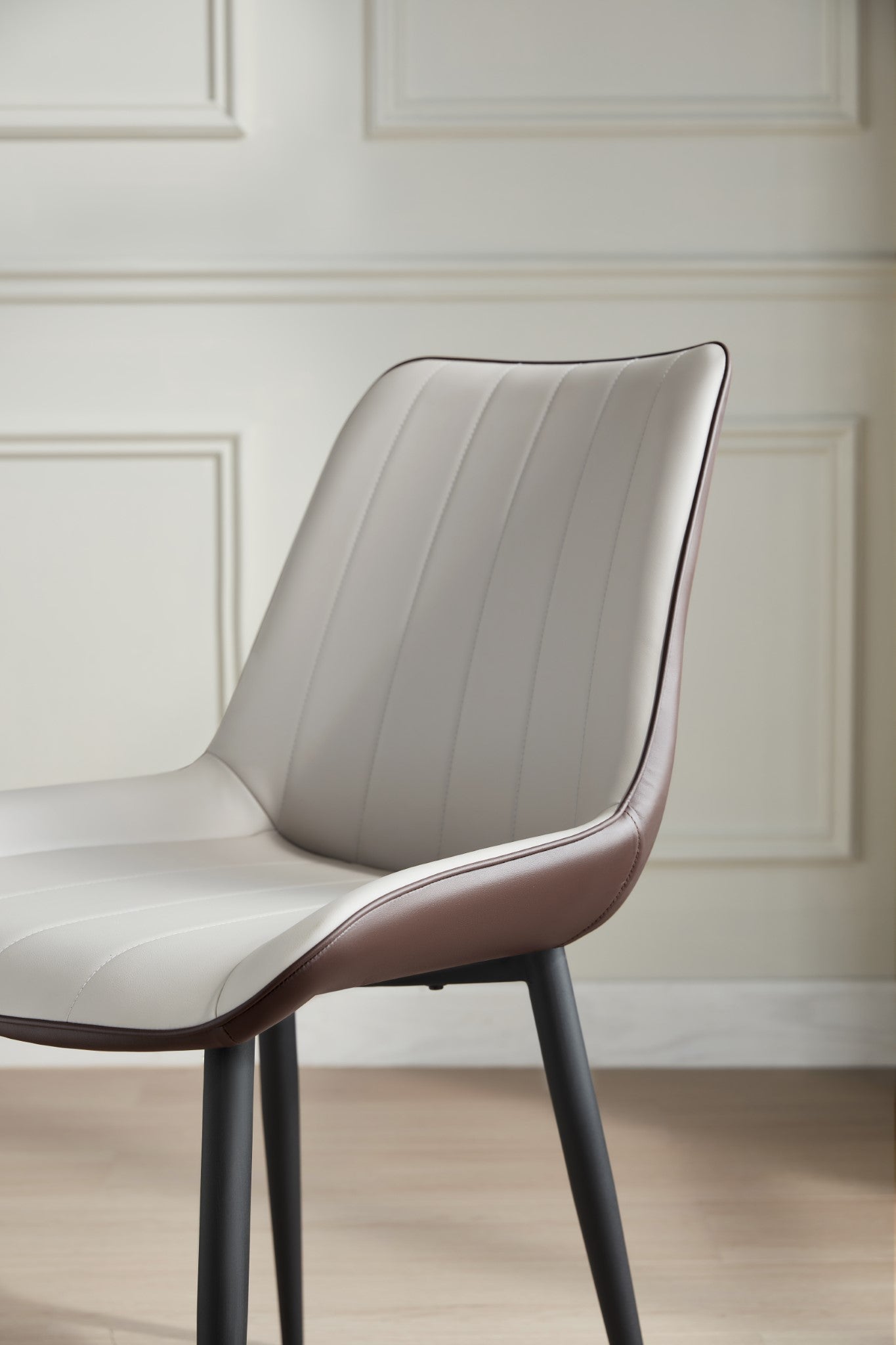 Moa Dining Chair (set of 2)