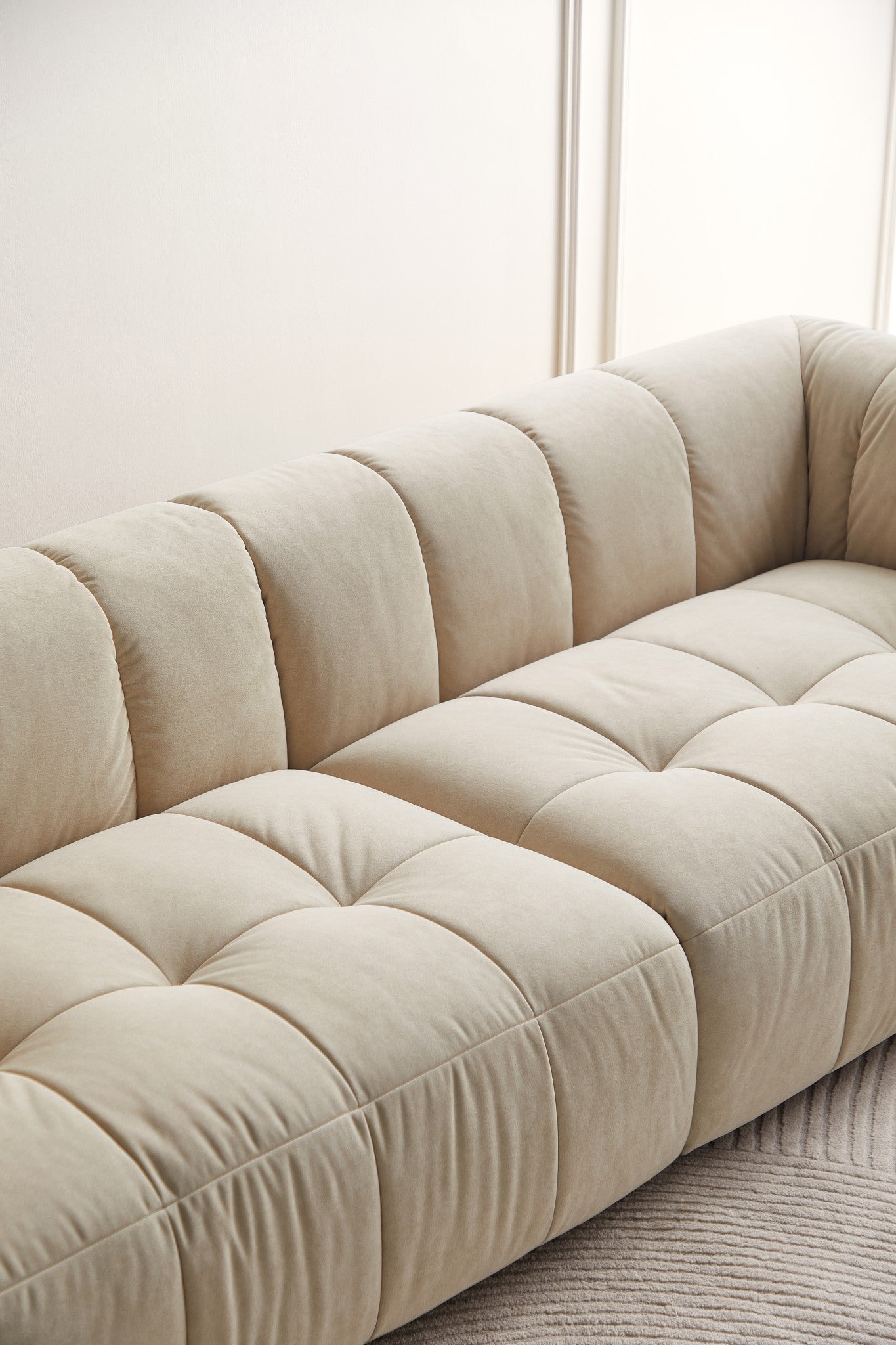 Marshall Sofa (85" - 125")