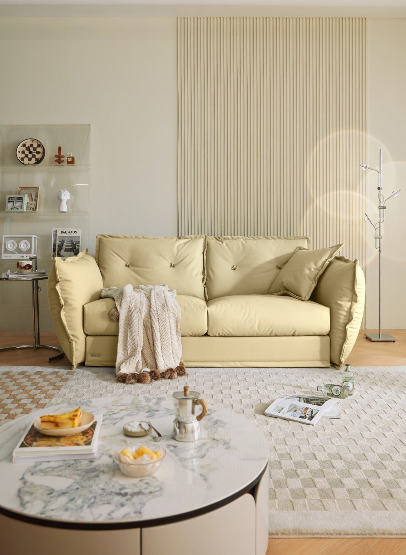 Linelle Sofa