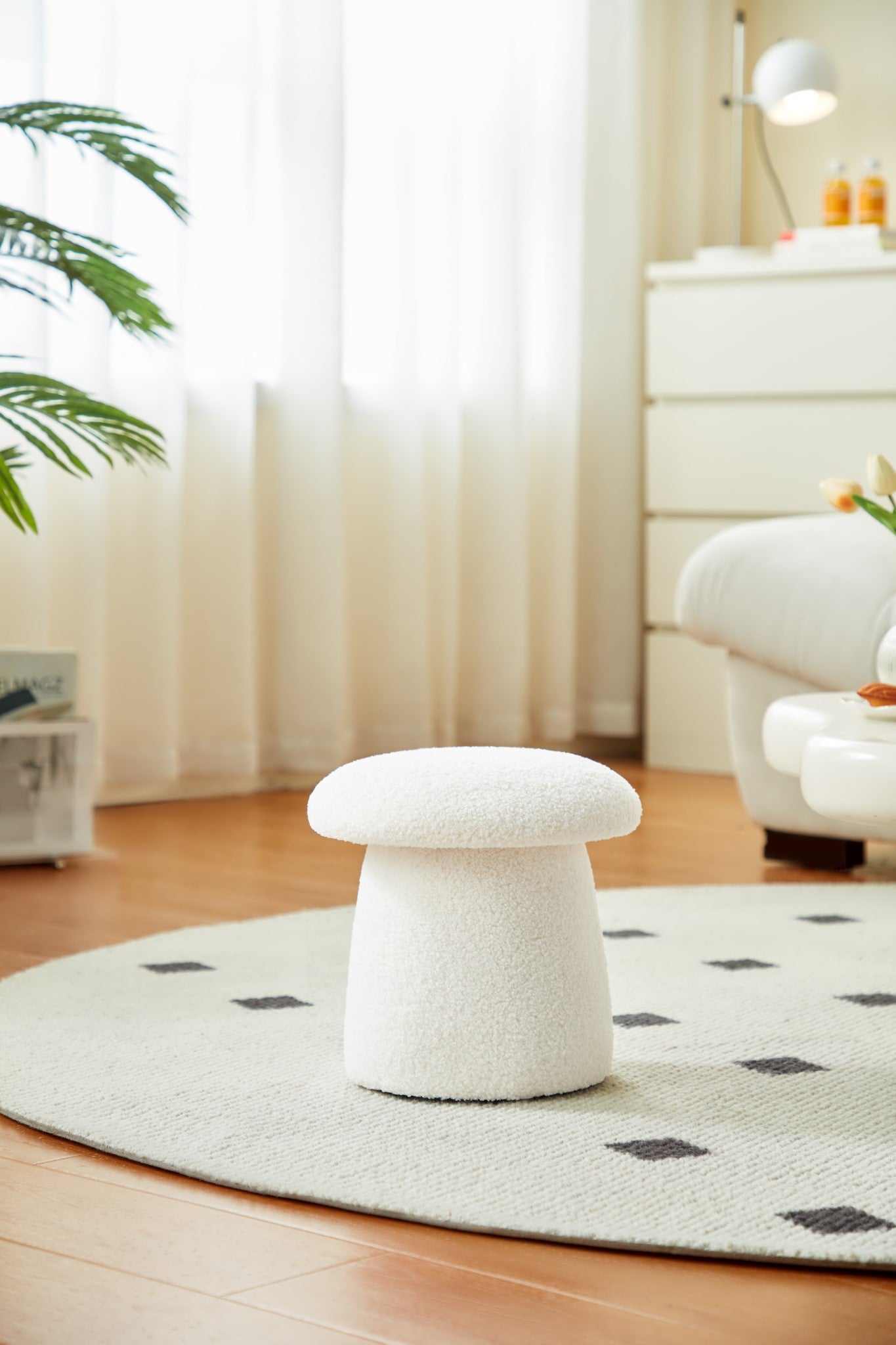 Mushroom Kids Boucle Stool