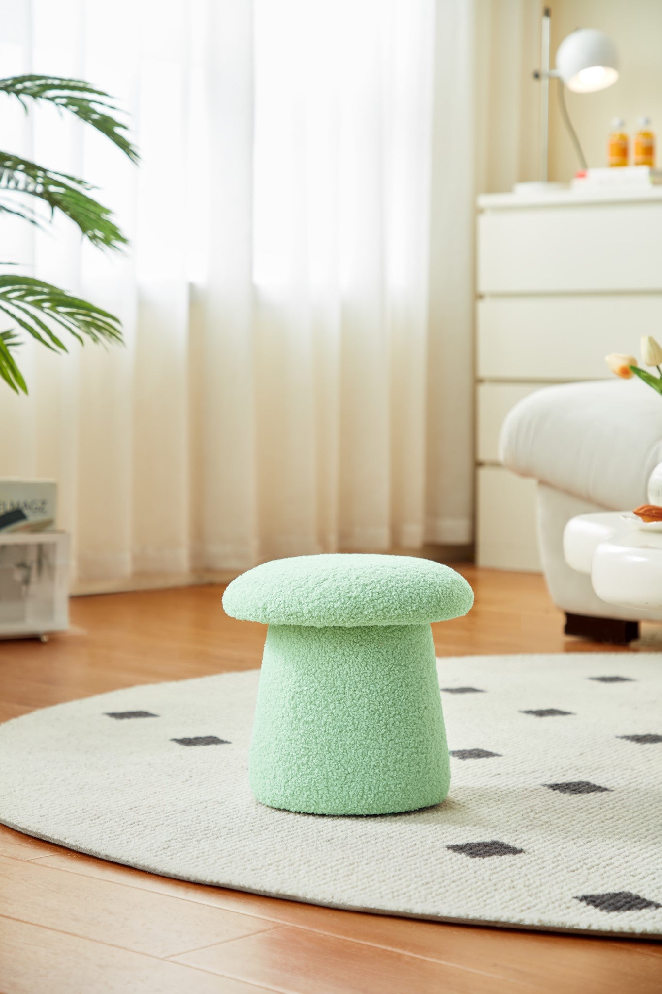 Mushroom Kids Boucle Stool