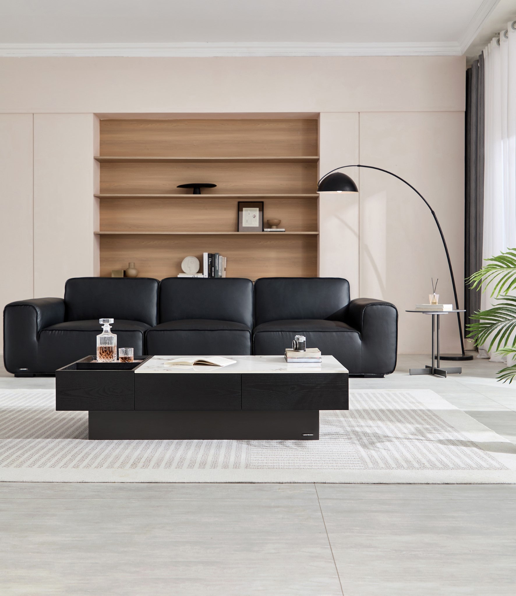 Reis Coffee Table