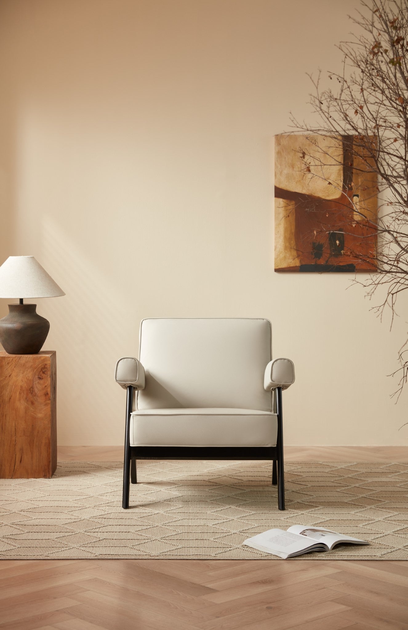 Quinn Armchair