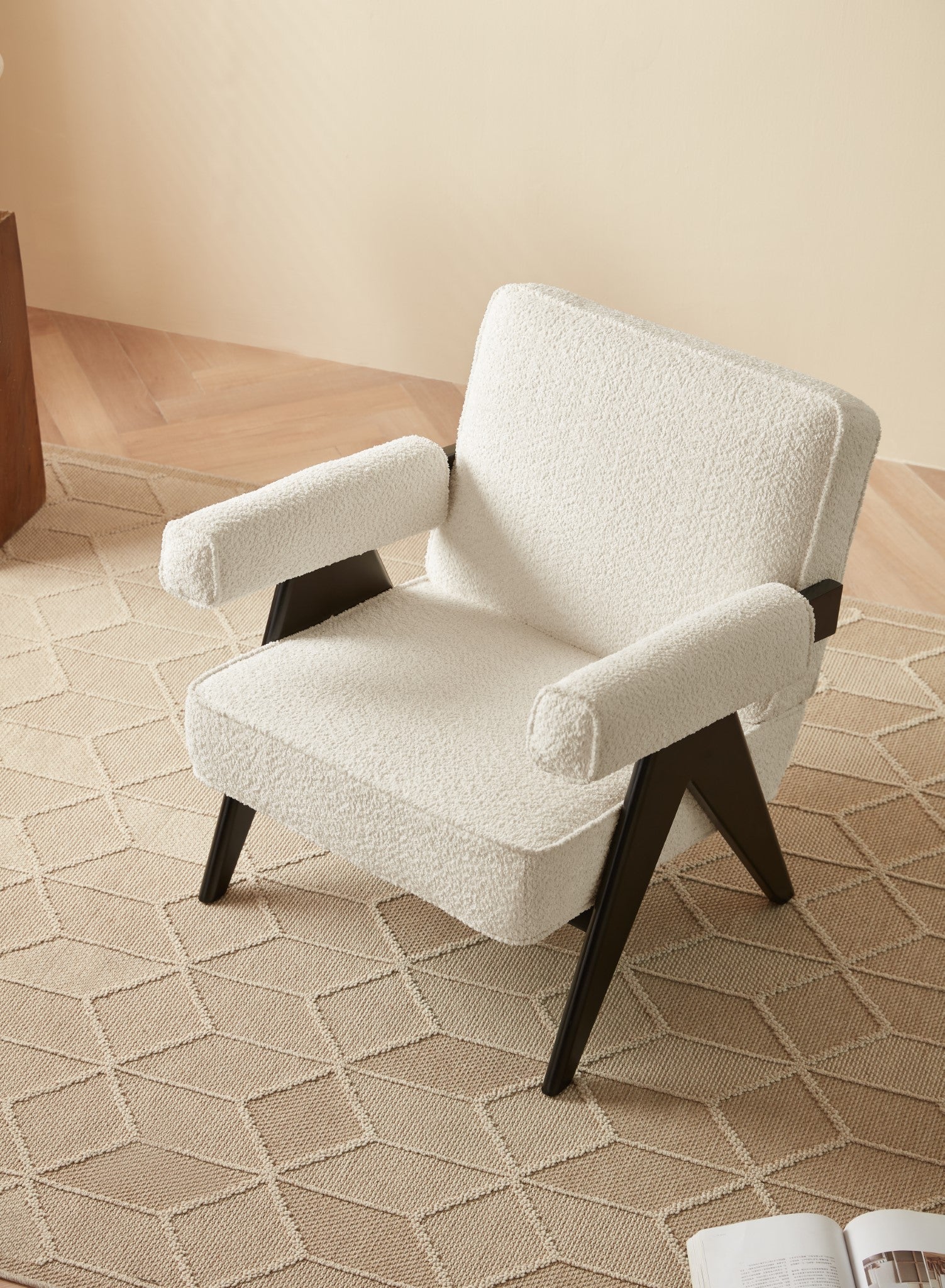 Quinn Armchair