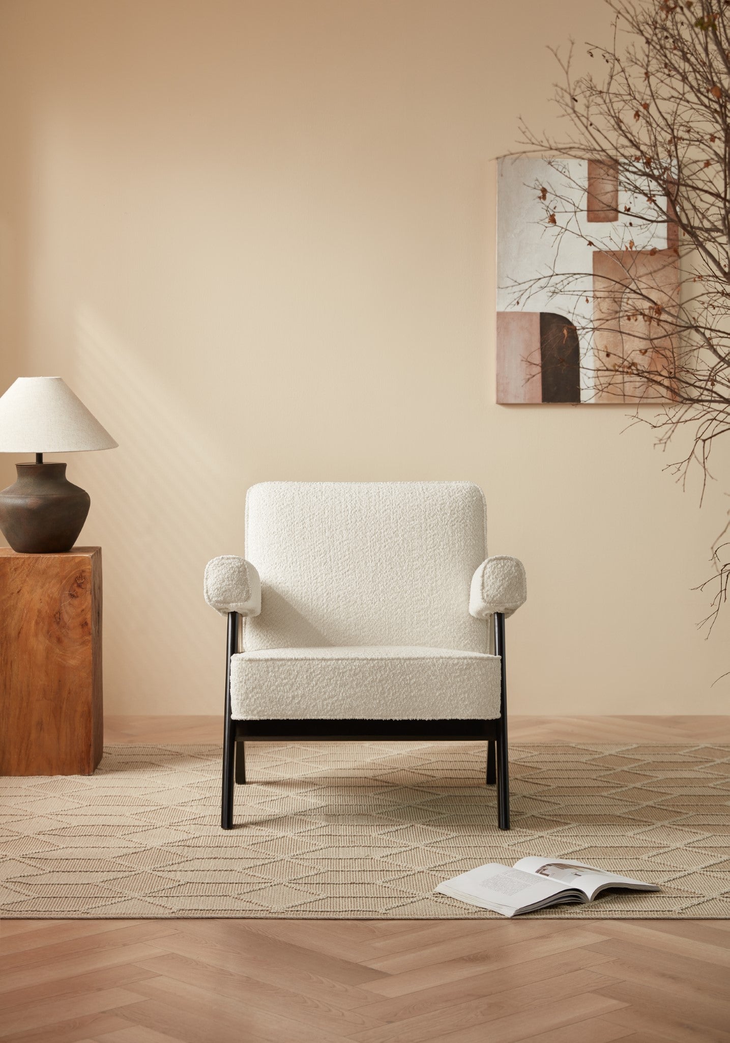 Quinn Armchair